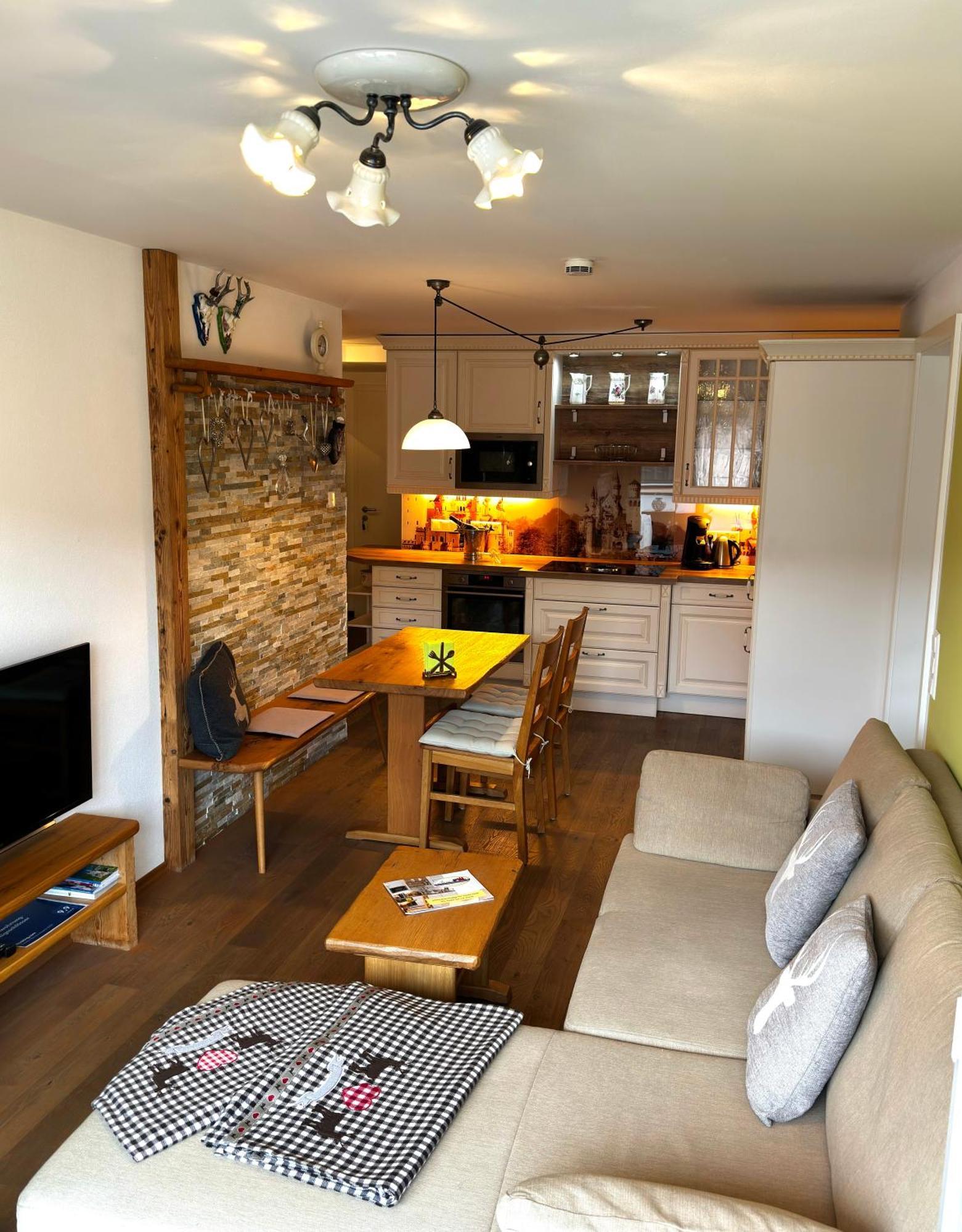 Ferienwohnung-Koenigsschloesser Füssen Екстериор снимка